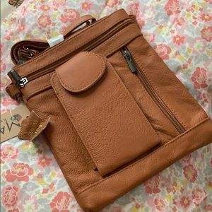 On the go crossbody bag